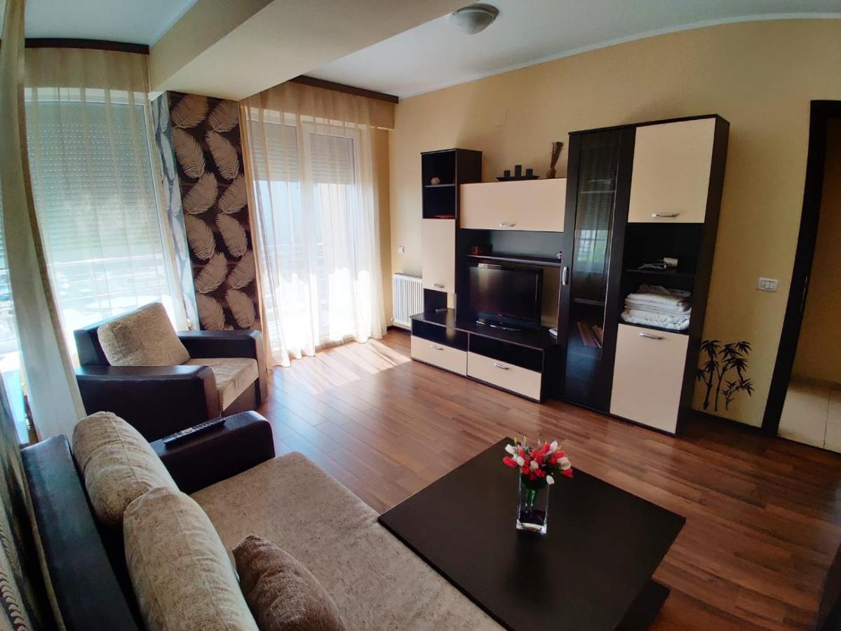 Summerland Loft * Mamaia